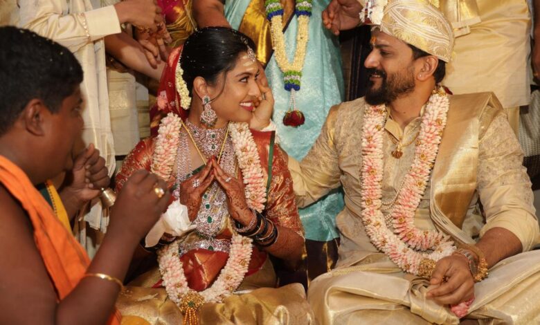 Kannada star Dhananjaya marries girlfriend Dhanyatha