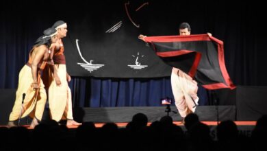 What inspired Kavalam Narayana Panikkar to write the play Kalivesham?