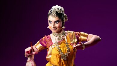 Shuttling gracefully between passion and profession